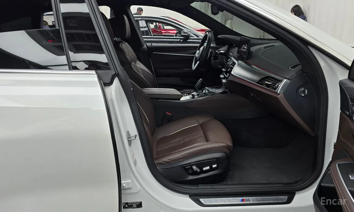 Фото 11 - BMW Gran Turismo