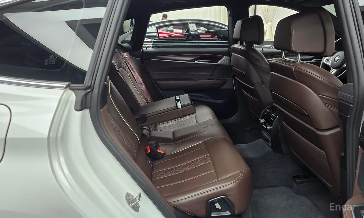 Фото 12 - BMW Gran Turismo