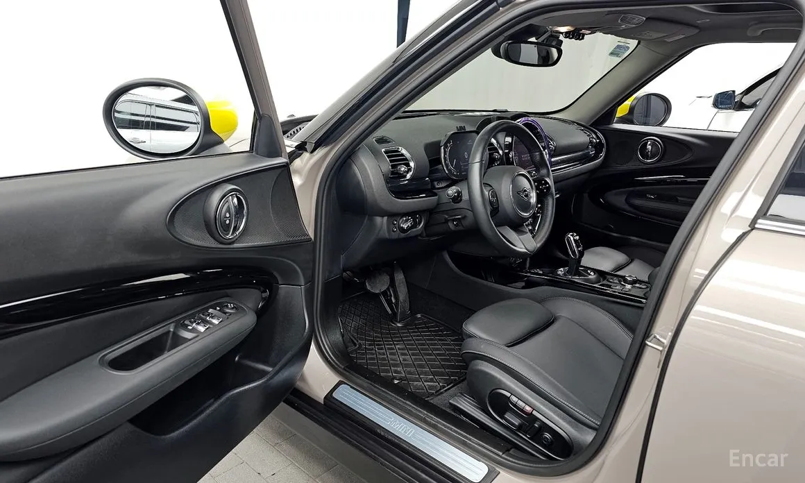 Фото 10 - Mini Clubman