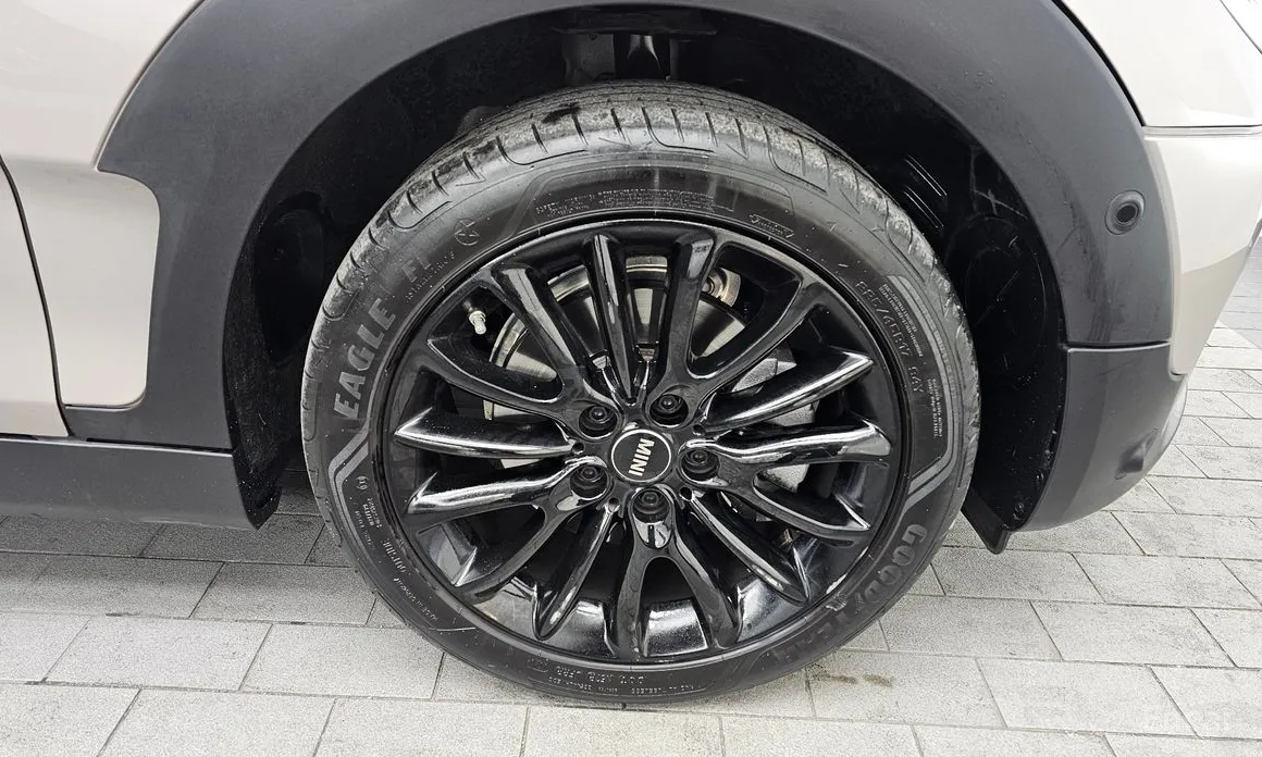 Фото 5 - Mini Clubman