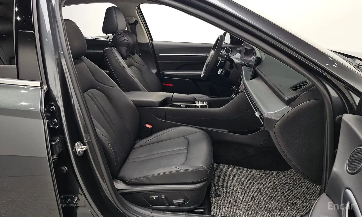 Фото 11 - Hyundai Sonata