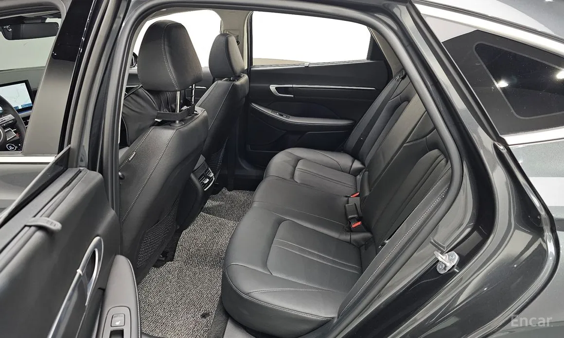 Фото 12 - Hyundai Sonata