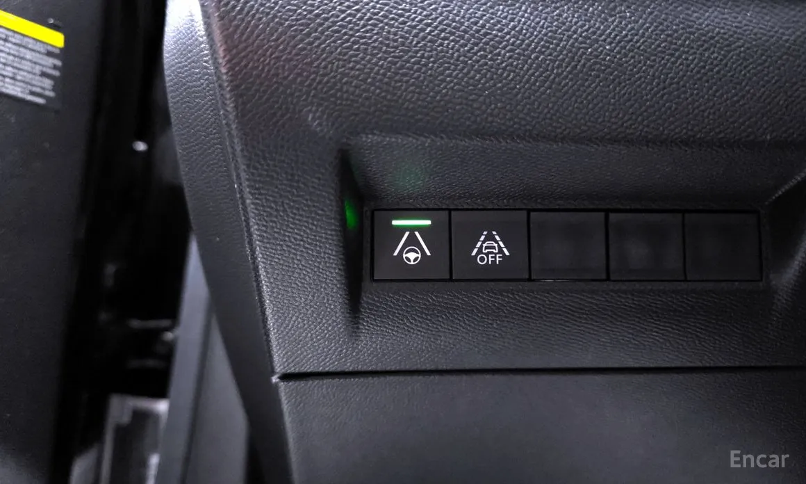 Фото 18 - Peugeot 2008