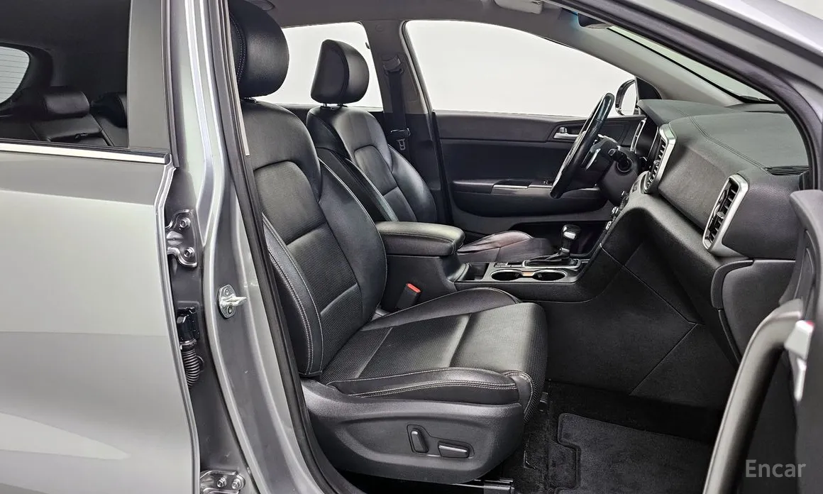 Фото 10 - Kia Sportage