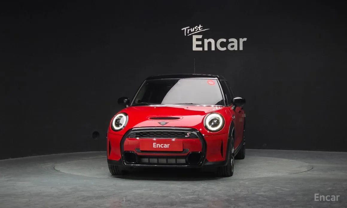 Фото 3 - Mini Cooper