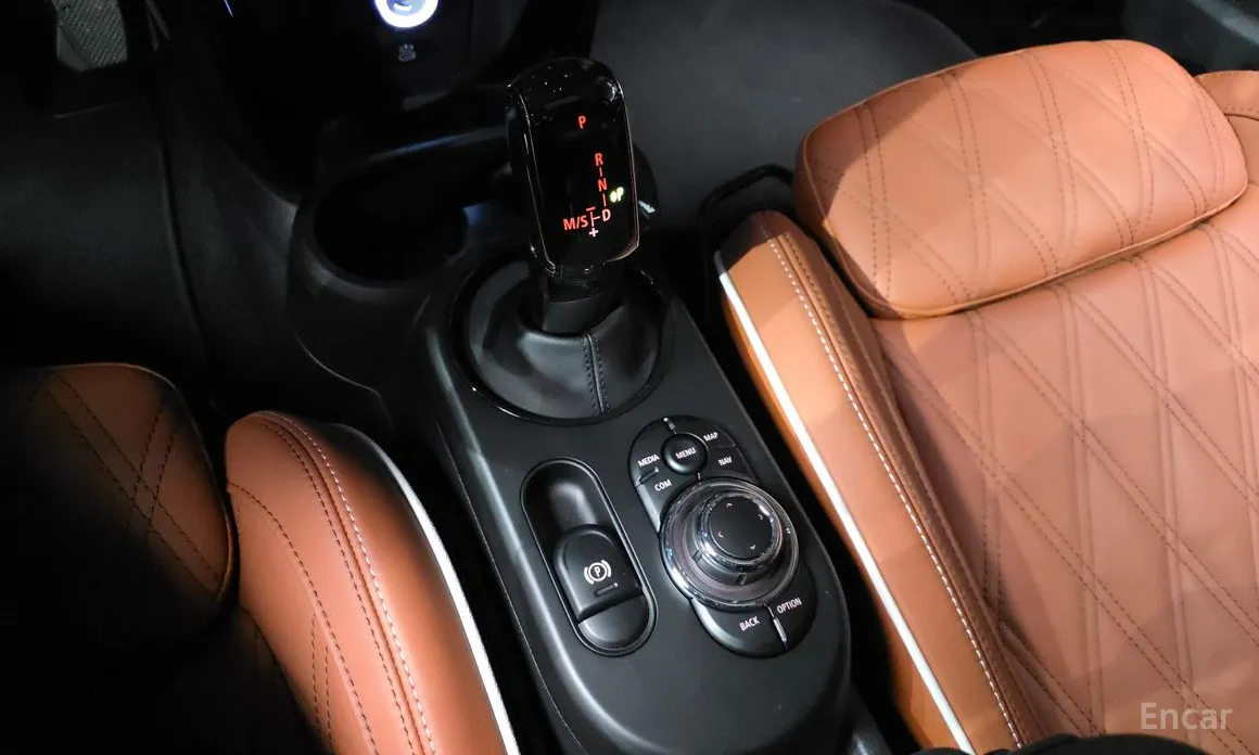 Фото 9 - Mini Cooper