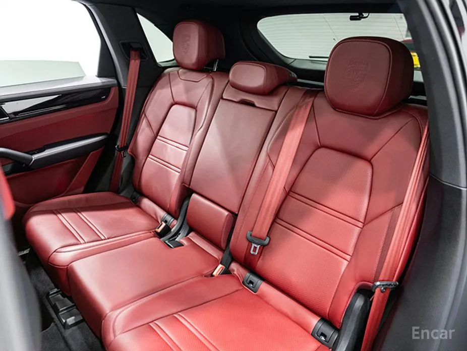 Фото 17 - Porsche Cayenne