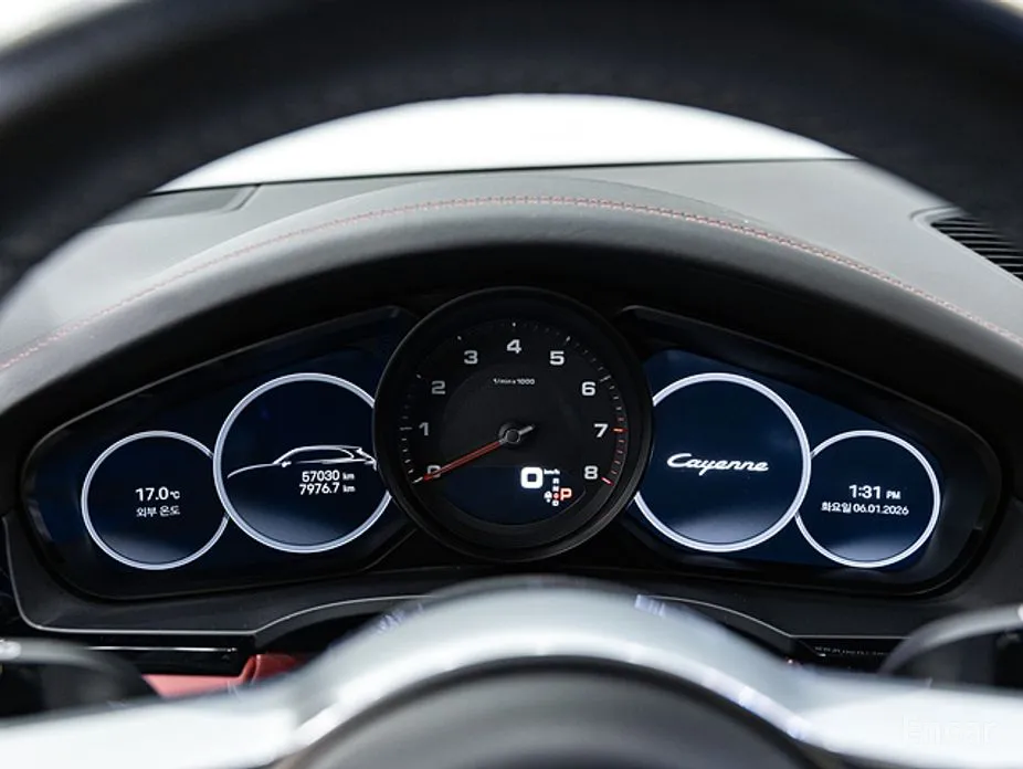 Фото 8 - Porsche Cayenne