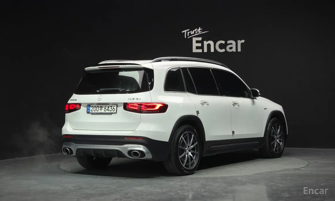 Фото 2 - Mercedes-Benz GLB-Class