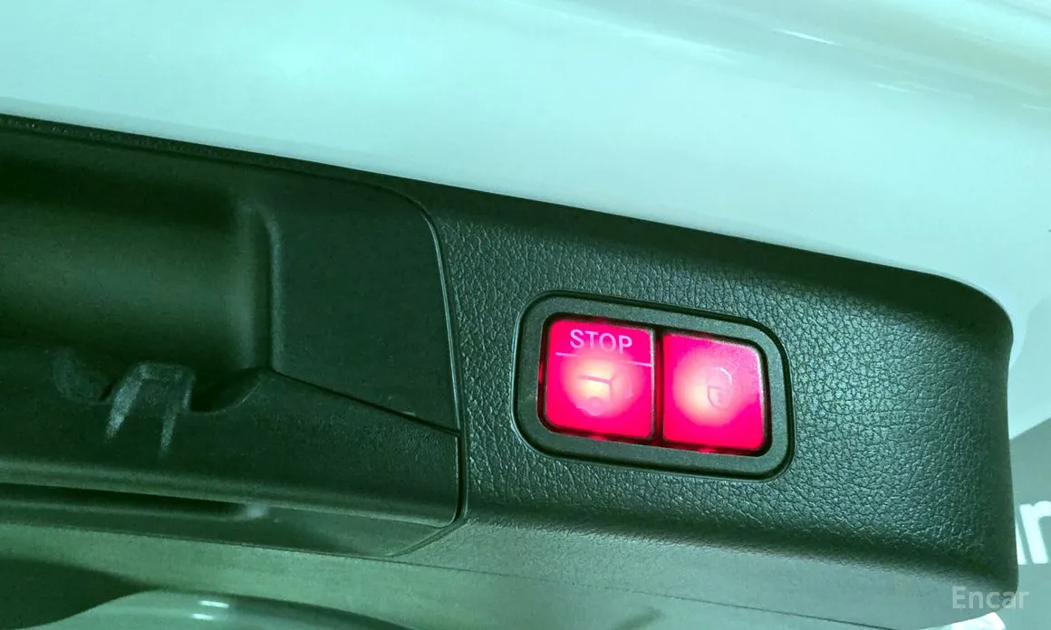 Фото 20 - Mercedes-Benz GLB-Class