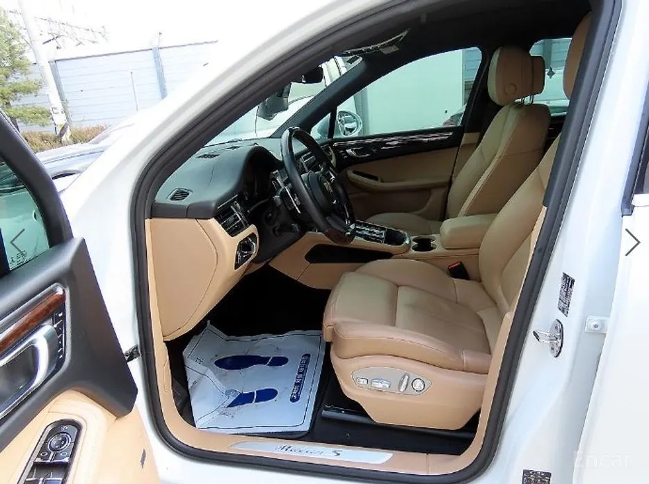 Фото 5 - Porsche Macan