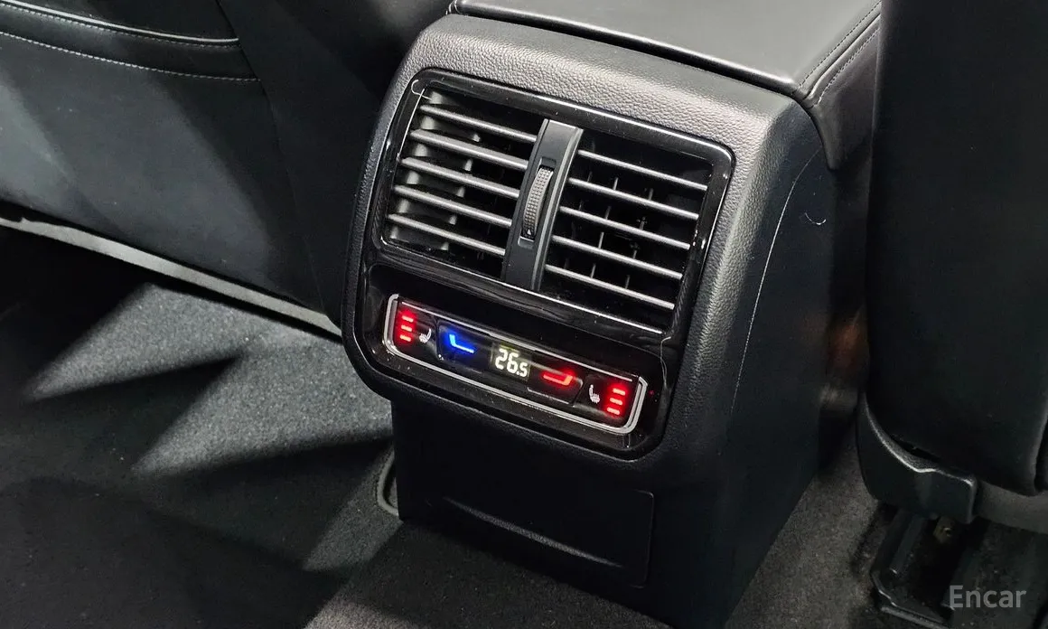 Фото 18 - Volkswagen Passat