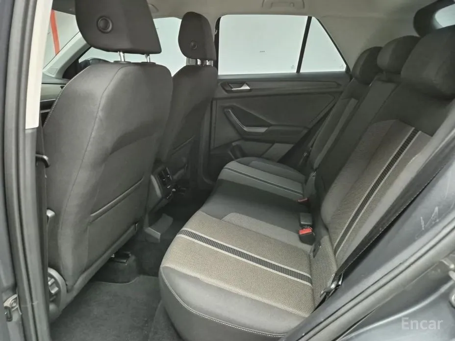 Фото 11 - Volkswagen T-Roc