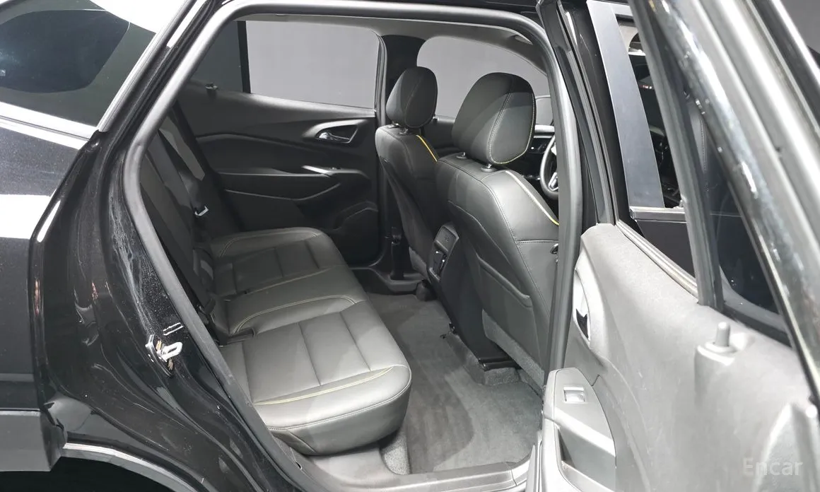 Фото 12 - Chevrolet Trax