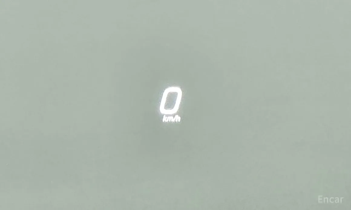 Фото 17 - Mercedes-Benz E-Class