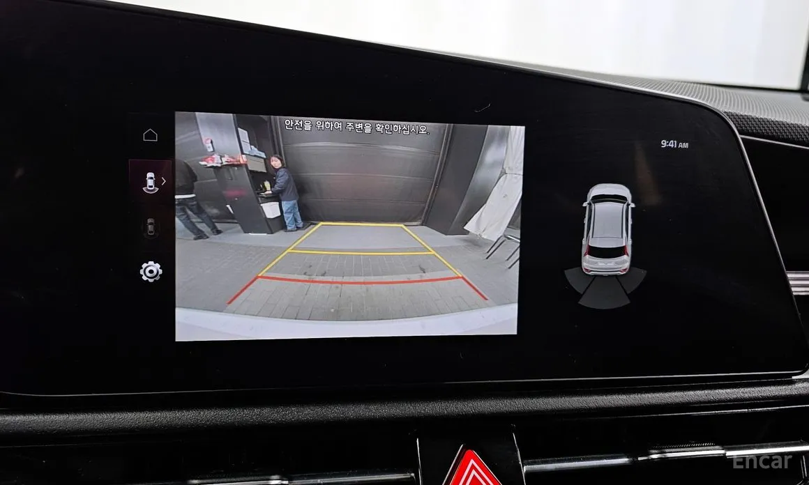 Фото 17 - Kia Niro