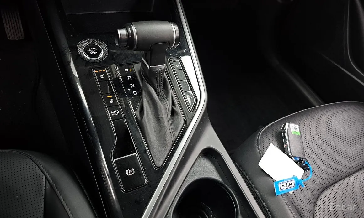 Фото 9 - Kia Niro