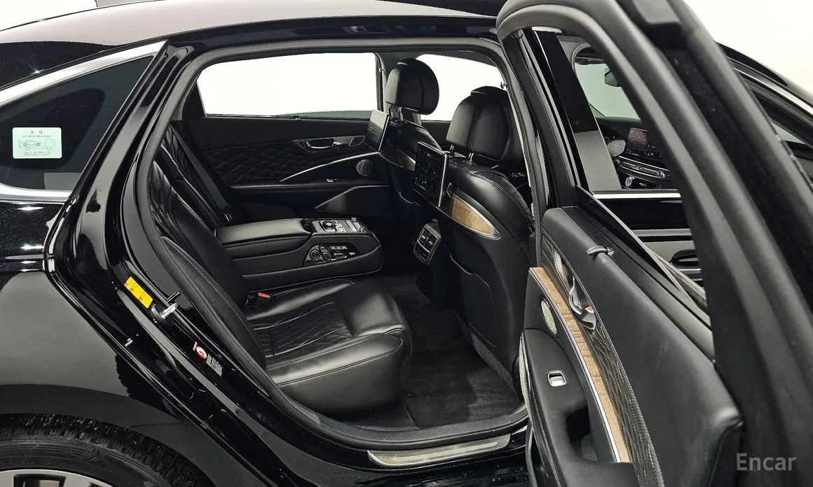 Фото 11 - Kia K9