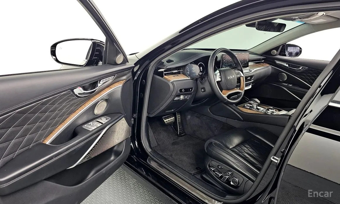 Фото 12 - Kia K9