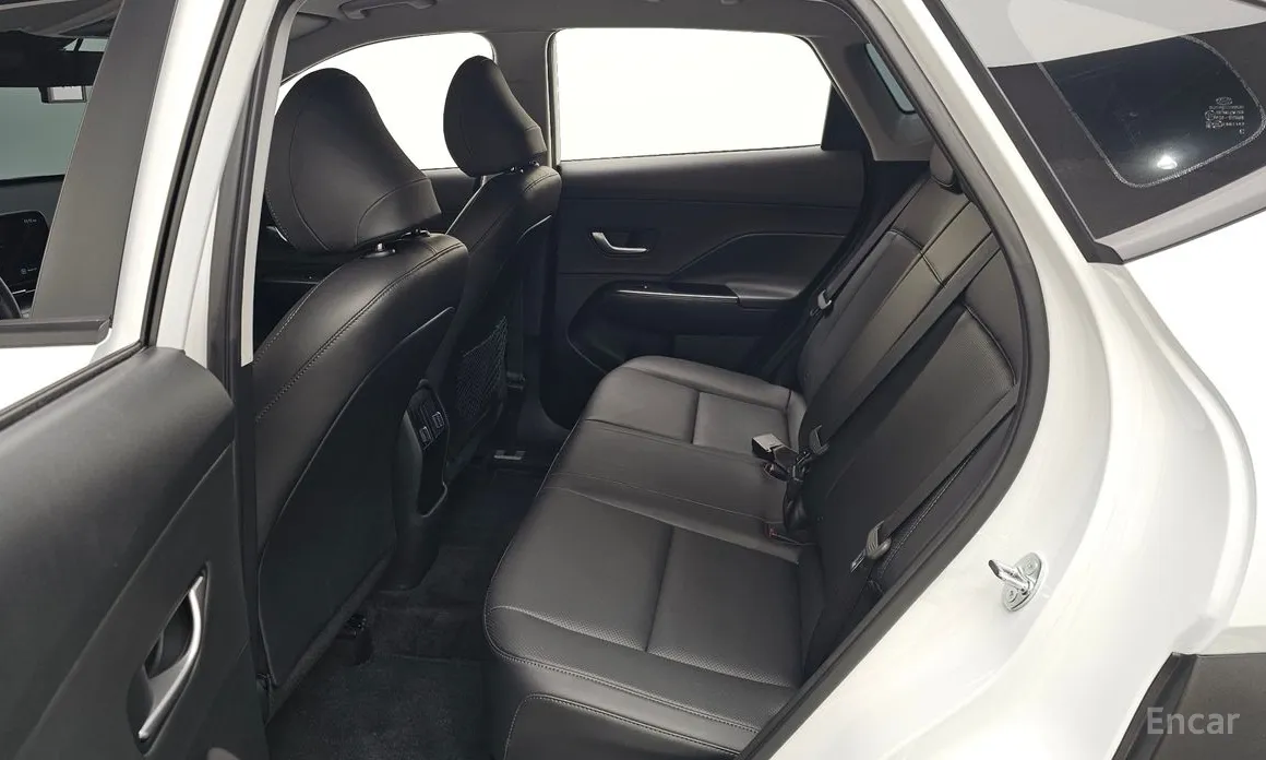 Фото 12 - Hyundai Kona