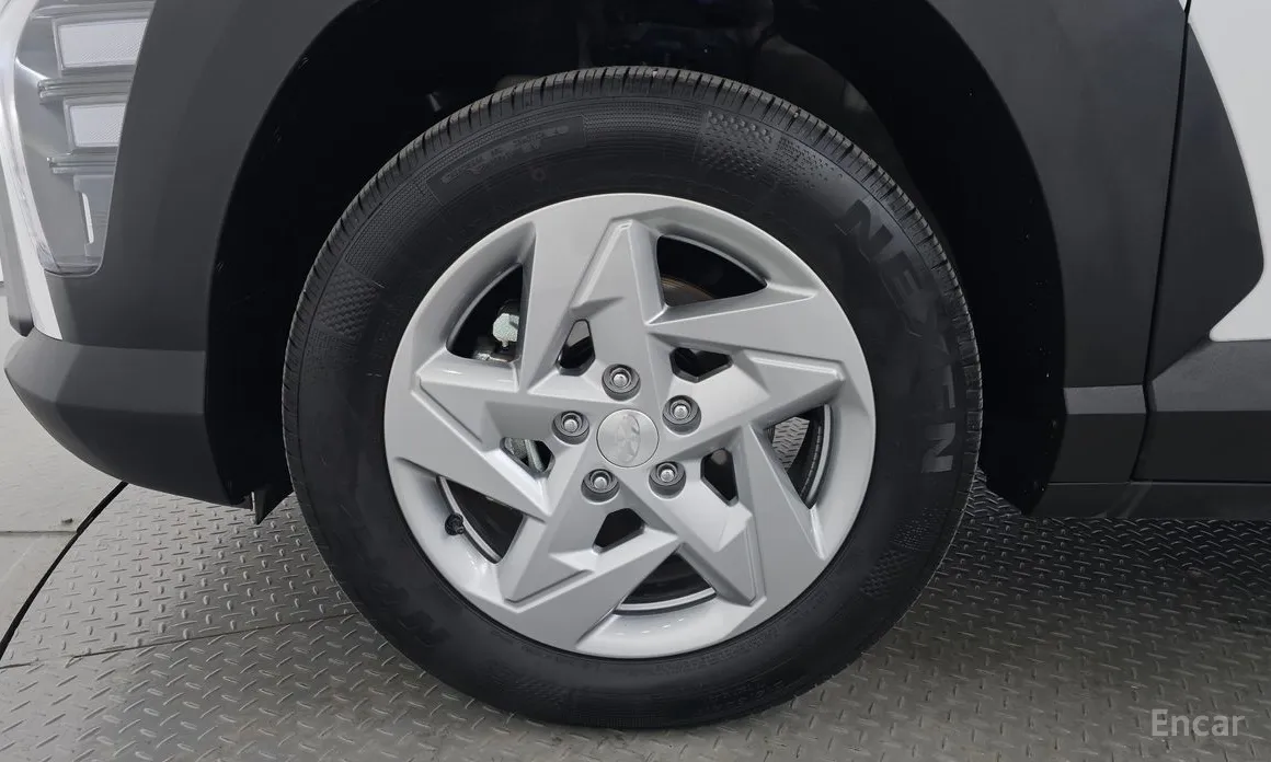 Фото 5 - Hyundai Kona