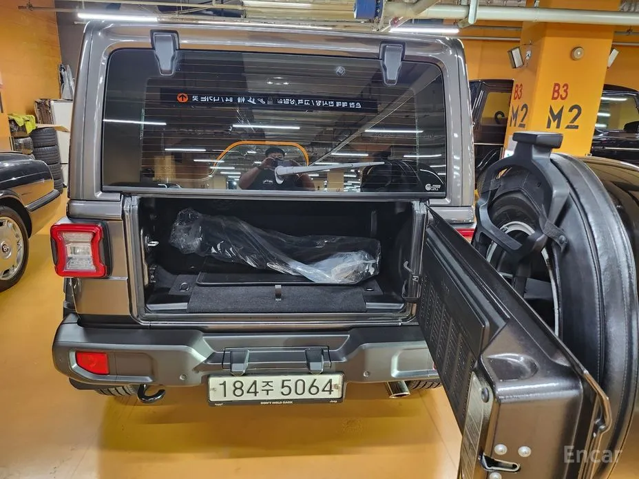 Фото 15 - Jeep Wrangler