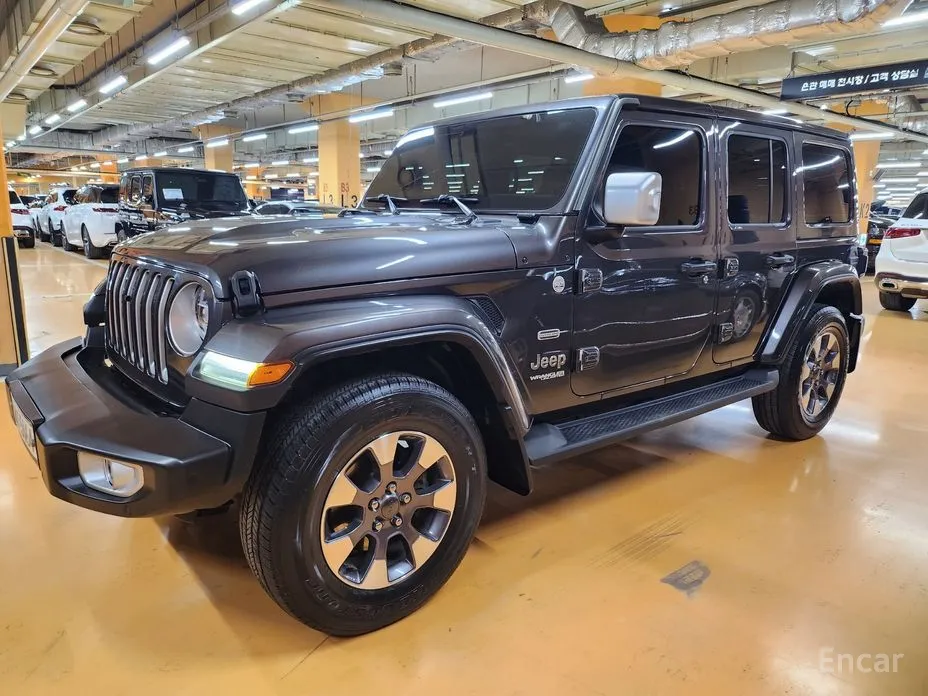 Фото 4 - Jeep Wrangler