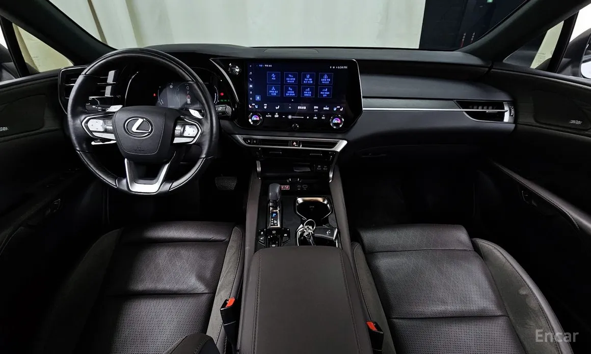 Фото 7 - Lexus RX