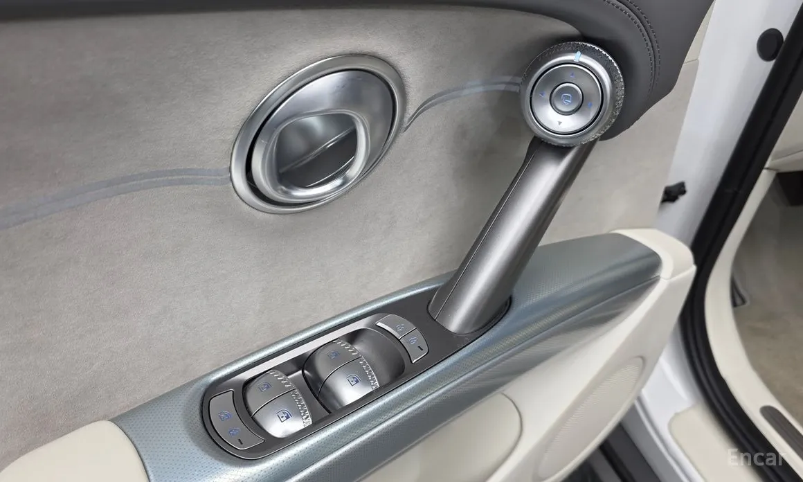 Фото 12 - Genesis GV60