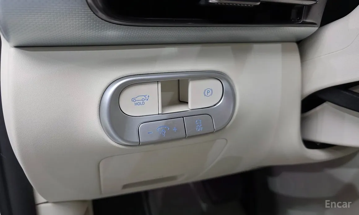 Фото 13 - Genesis GV60