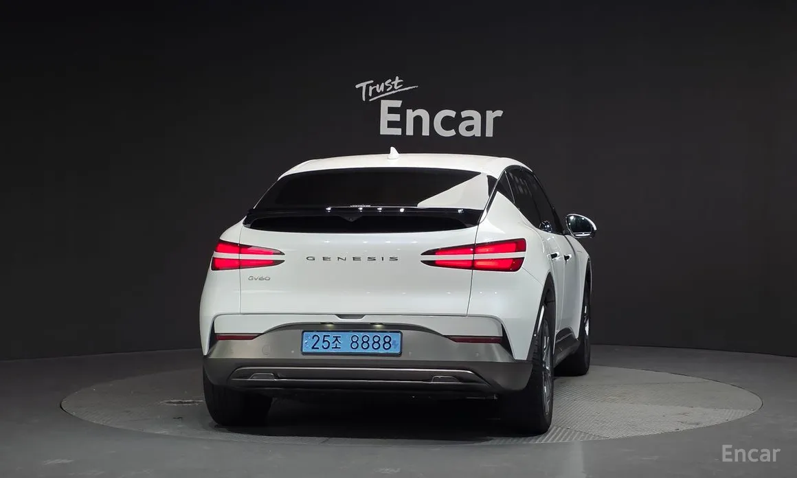 Фото 4 - Genesis GV60