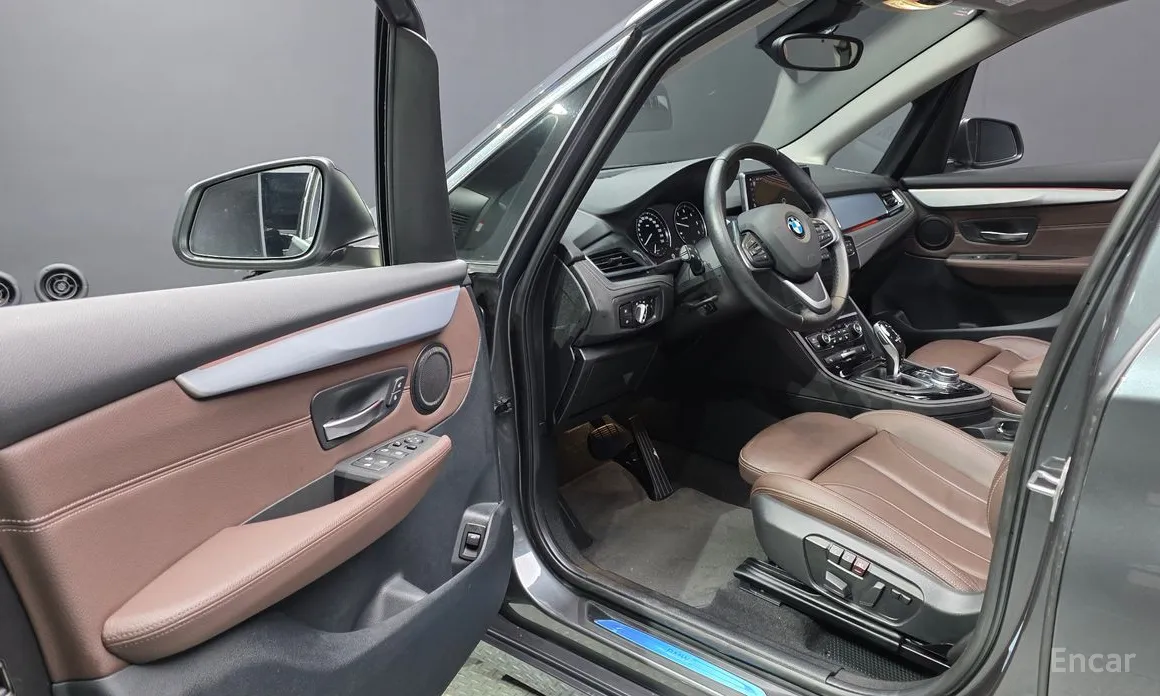 Фото 10 - BMW 2 Series