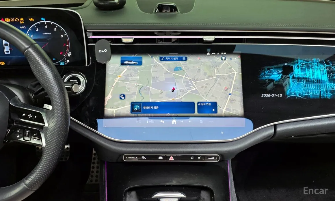 Фото 14 - Mercedes-Benz E-Class