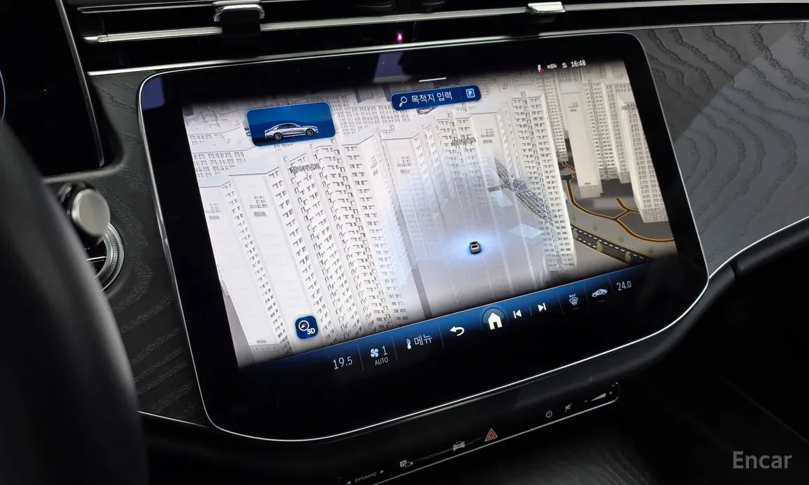 Фото 14 - Mercedes-Benz E-Class