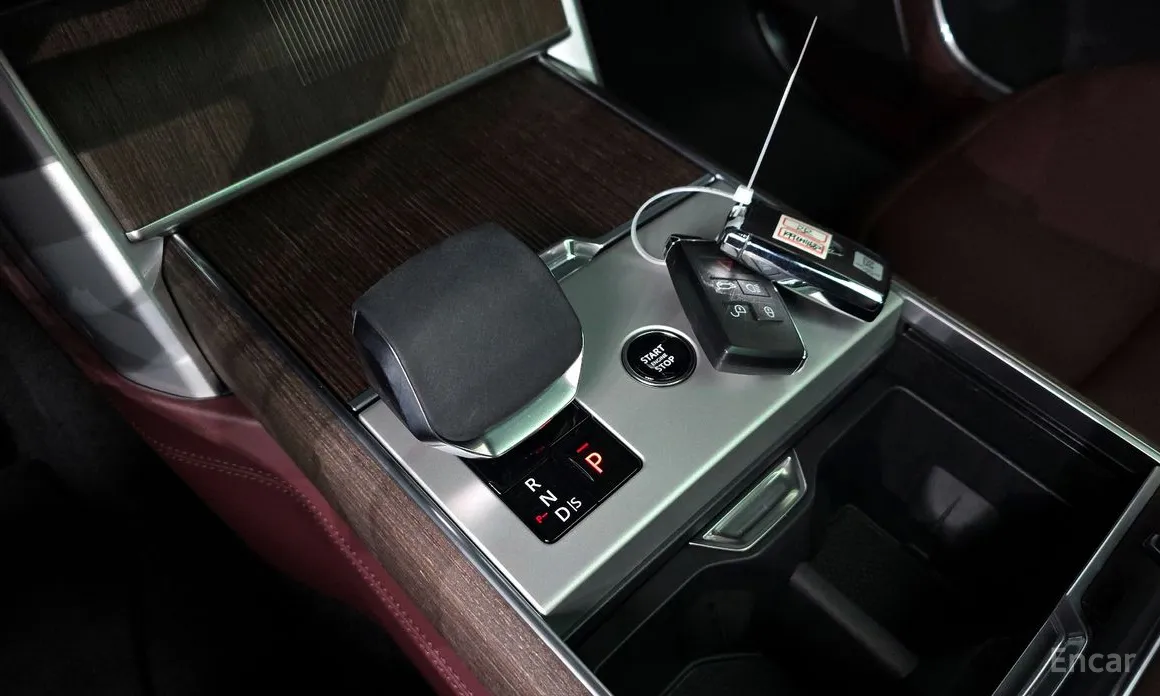 Фото 9 - Land Rover Range Rover