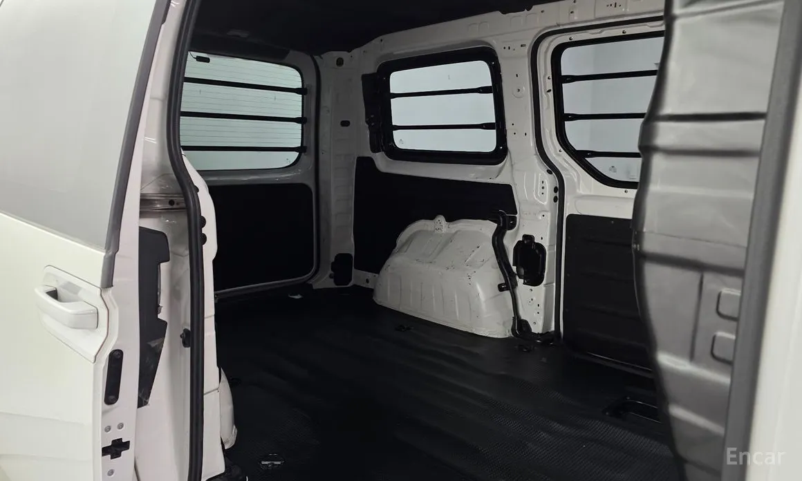 Фото 10 - Hyundai Staria