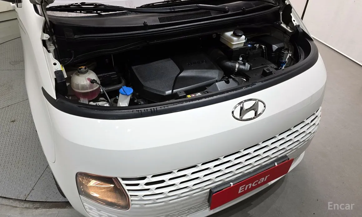 Фото 6 - Hyundai Staria