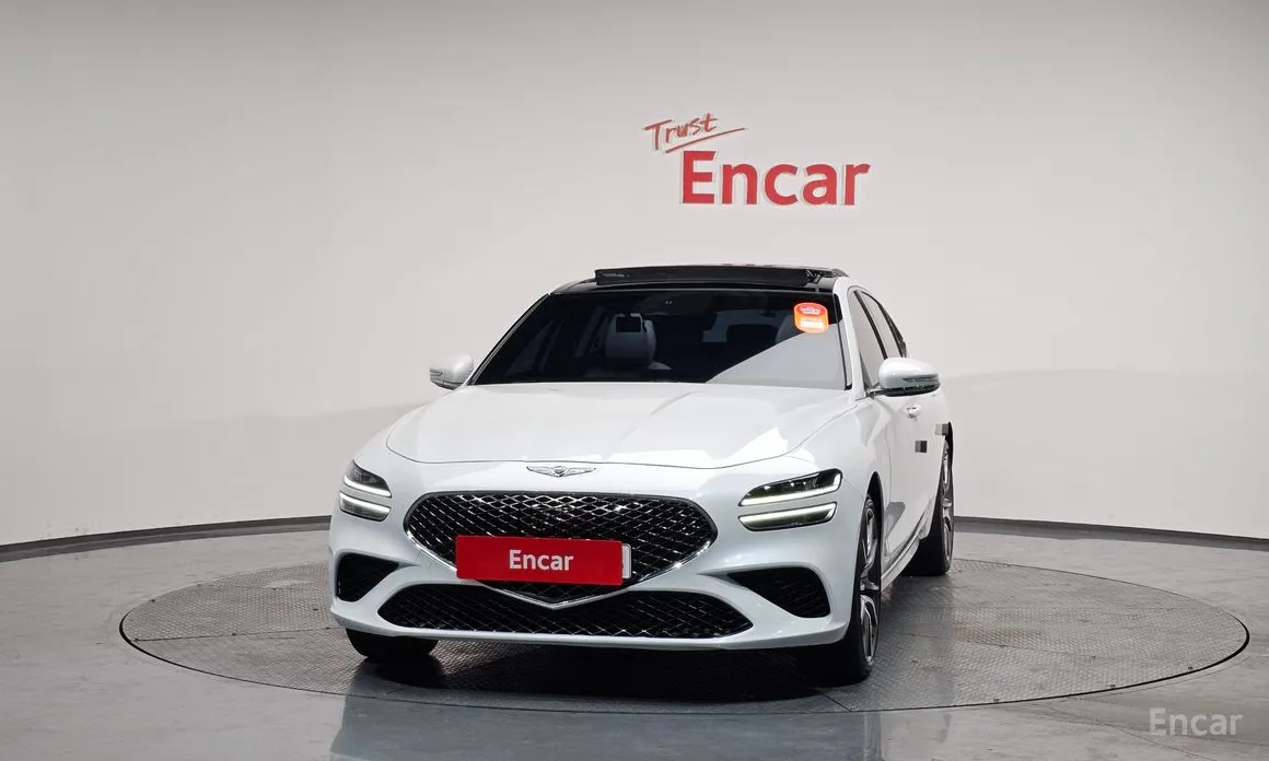 Фото 3 - Genesis G70