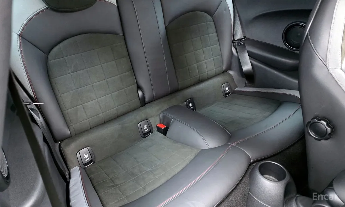 Фото 12 - Mini Cooper