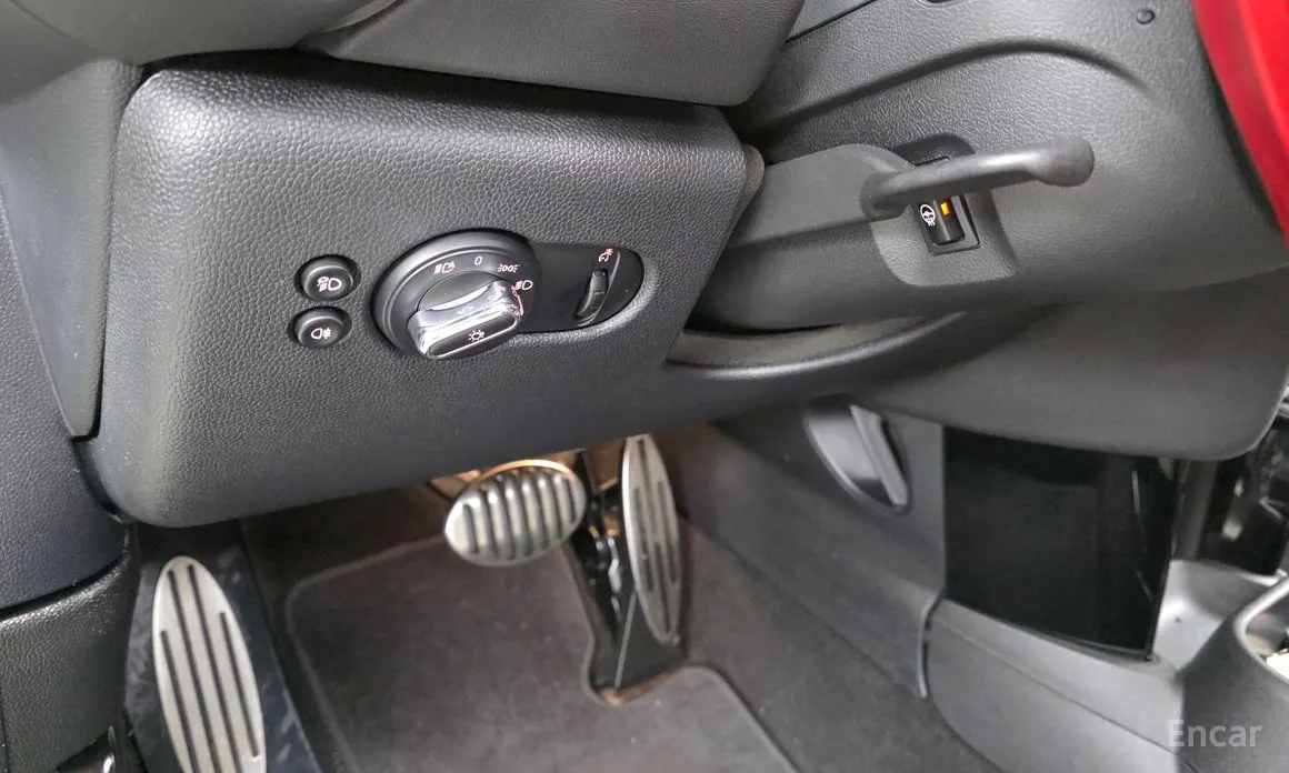 Фото 18 - Mini Cooper