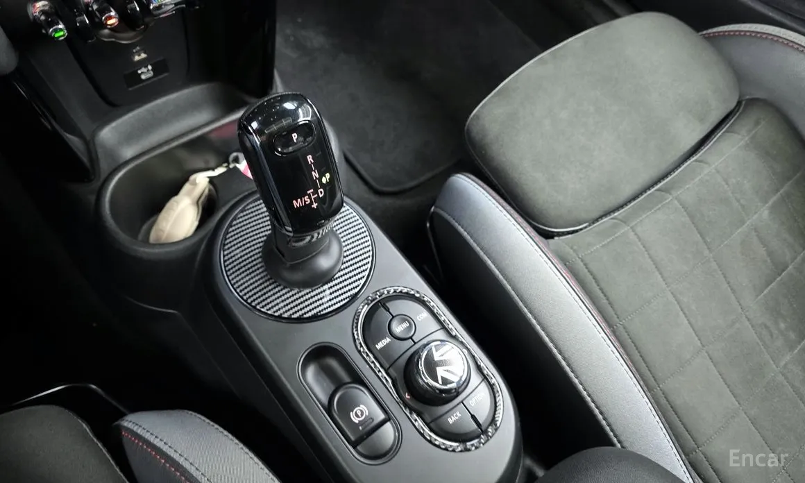 Фото 9 - Mini Cooper