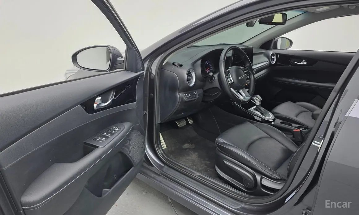 Фото 10 - Kia K3