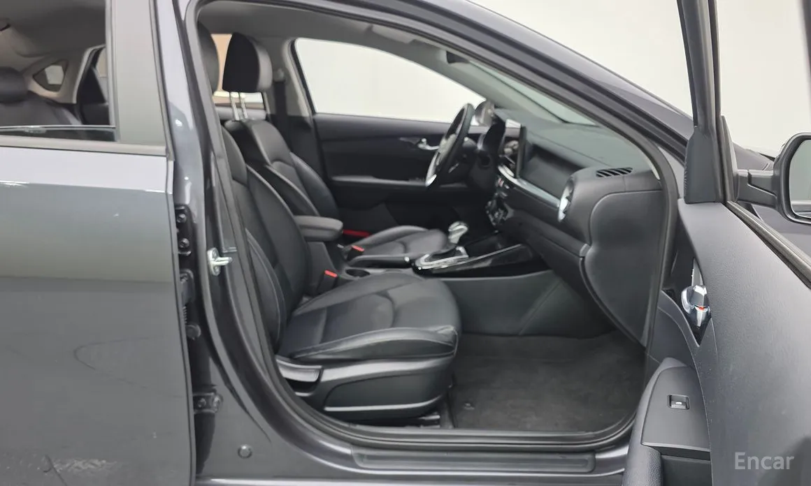 Фото 11 - Kia K3