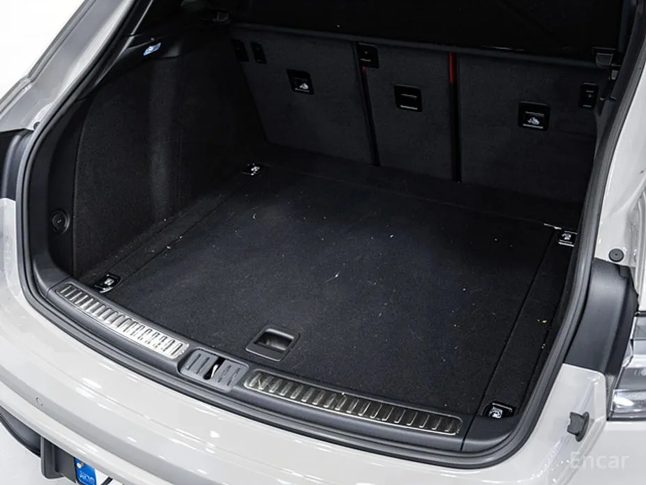 Фото 14 - Porsche Macan