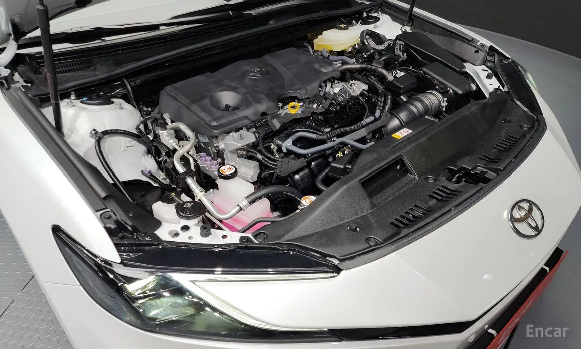 Фото 6 - Toyota Camry