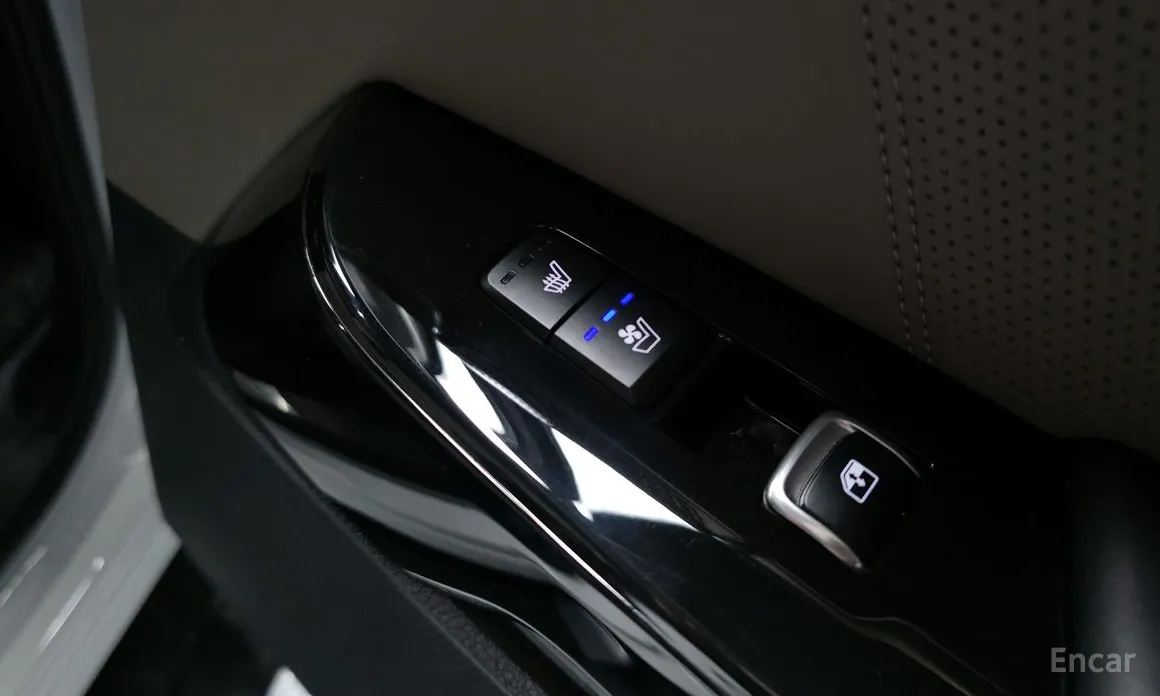 Фото 18 - Kia Mohave