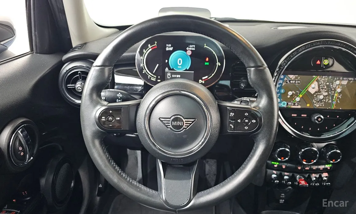 Фото 13 - Mini Cooper