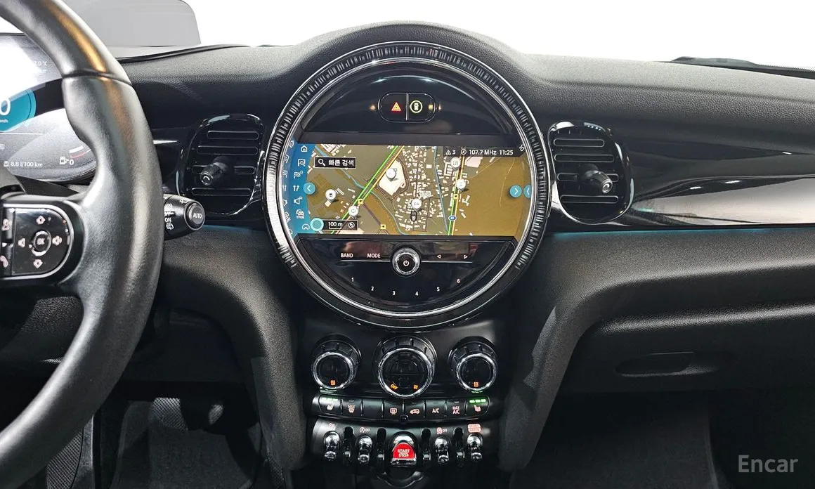 Фото 14 - Mini Cooper