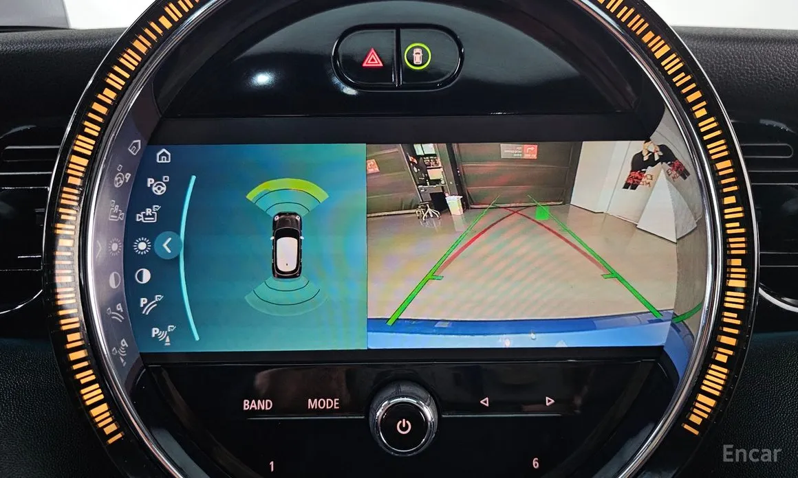 Фото 15 - Mini Cooper