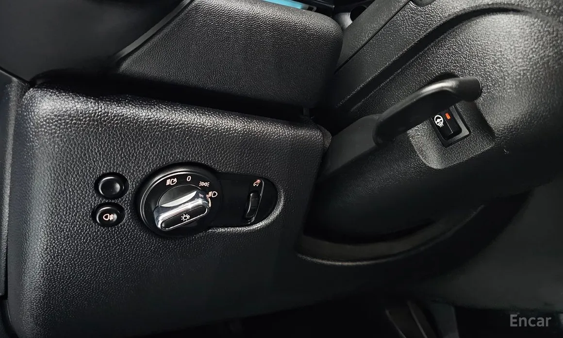 Фото 18 - Mini Cooper